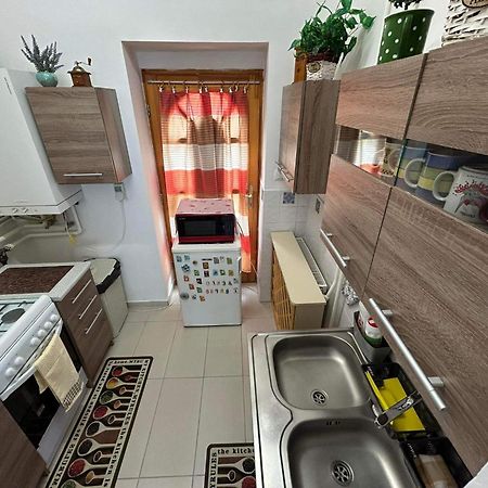 Tavaszpart Vendeghaz Apartment Szeged Ngoại thất bức ảnh
