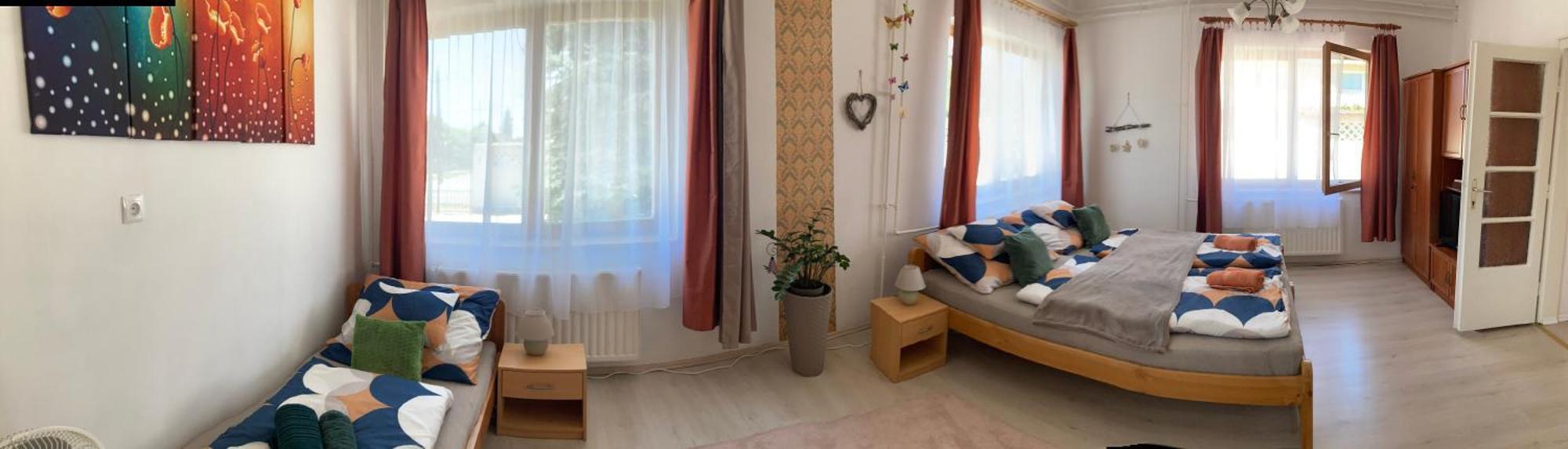Tavaszpart Vendeghaz Apartment Szeged Ngoại thất bức ảnh